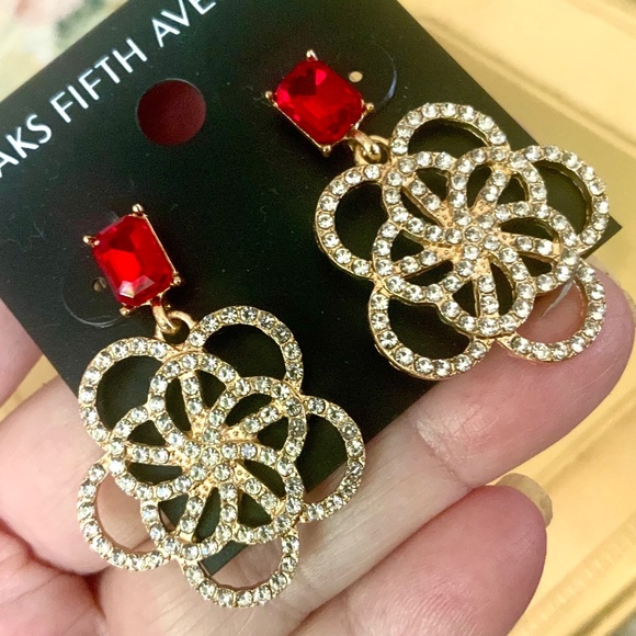 Saks Fifth Avenue EARRINGS🩷NEW Crystal / RED Flower SPARKLING DANGLE PIERCED - Picture 3 of 7